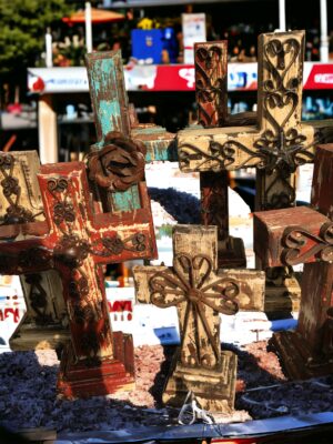 Wood Rustic Table Crosses